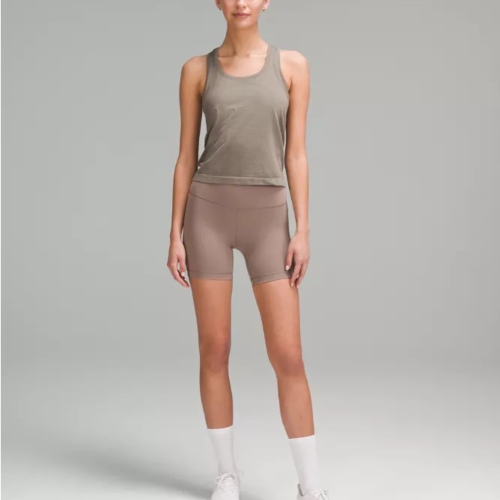 Lululemon Athletica 6” Wunder Train Shorts in Tauptastic